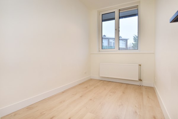 Medium property photo - Van Musschenbroekstraat 81, 2522 AJ Den Haag